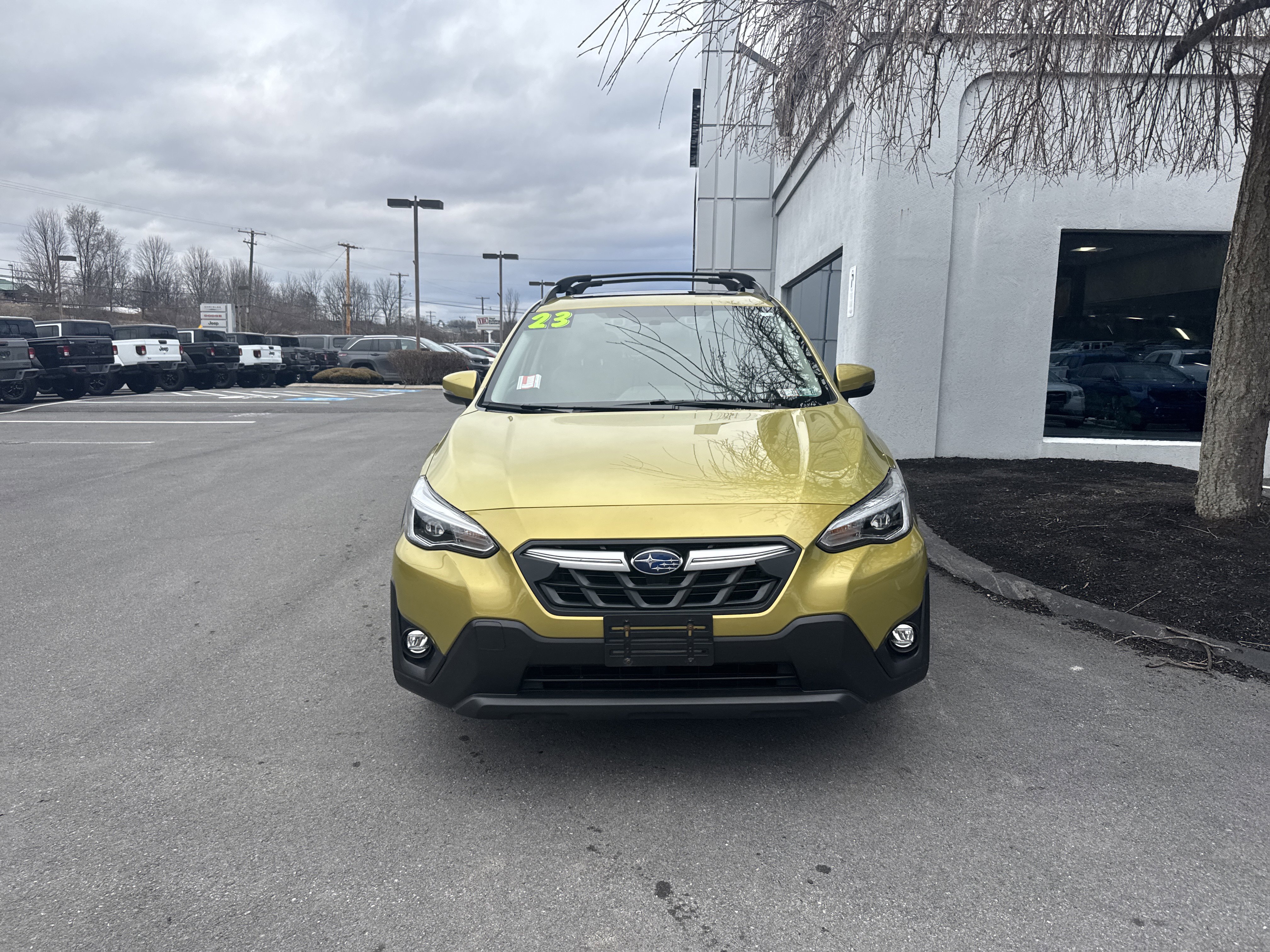 Used 2023 Subaru Crosstrek 2.5i Limited w/ Popular Package #4 image 9