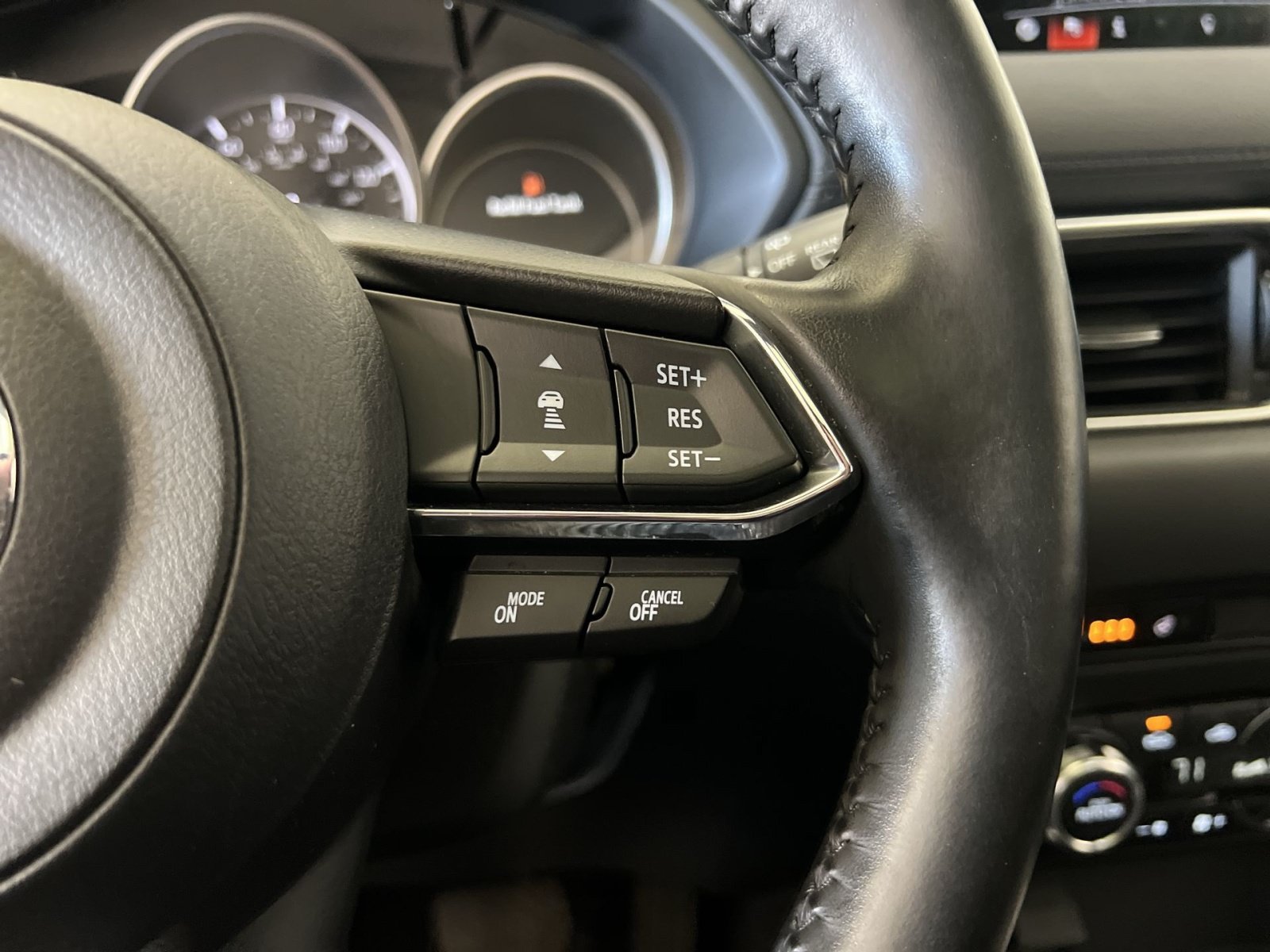 Used 2018 MAZDA CX-5 Grand Touring w/ Premium Package AWD/4WD image 32