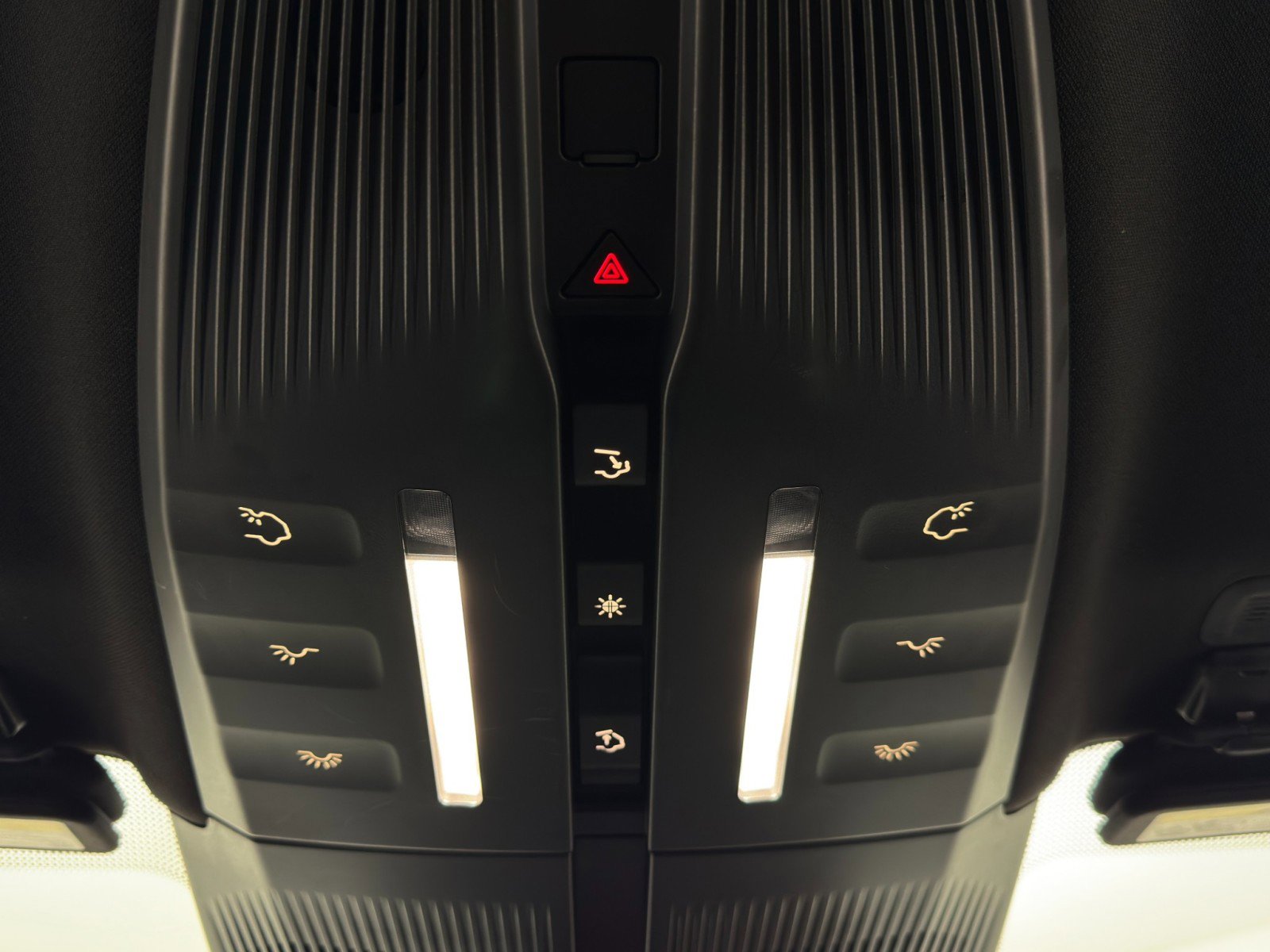 Used 2023 Fisker Ocean Ultra image 30