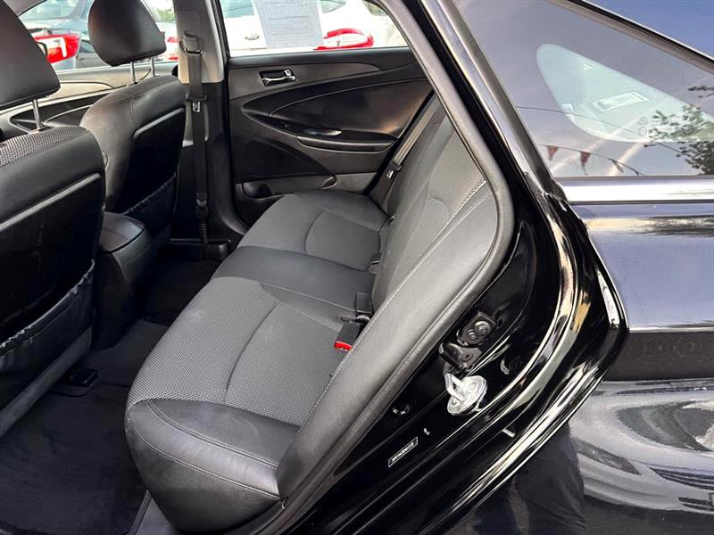 Used 2013 Hyundai Sonata SE image 11
