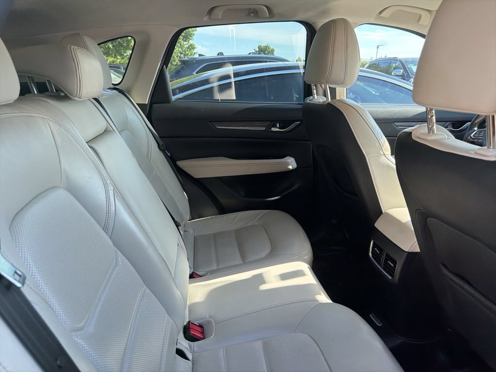 Used 2017 MAZDA CX-5 Grand Touring AWD/4WD image 5