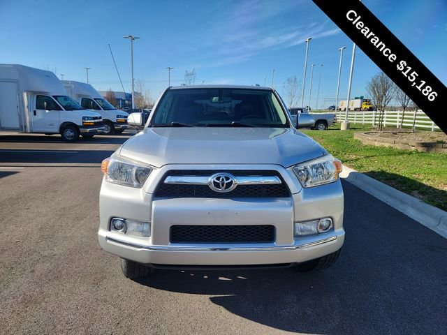 Used 2013 Toyota 4Runner Limited AWD/4WD image 3