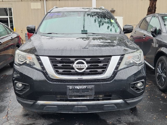 Used 2020 Nissan Pathfinder SV AWD/4WD image 2