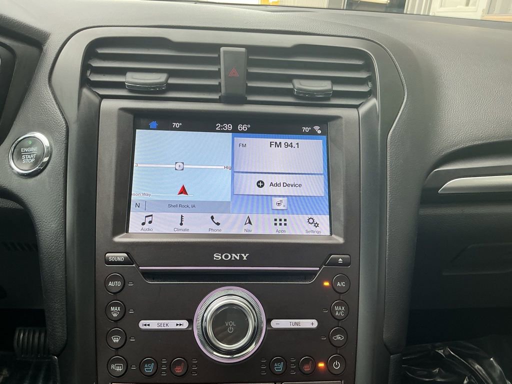 Used 2019 Ford Fusion Titanium FWD image 13