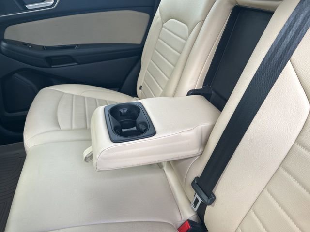 Used 2018 Ford Edge SEL FWD image 41