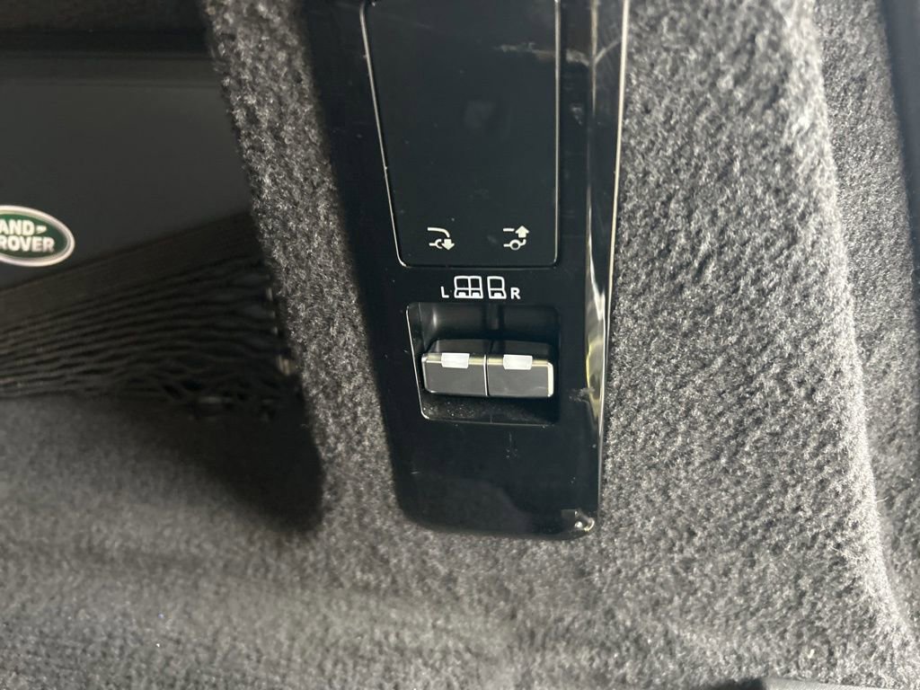Used 2024 Land Rover Range Rover Sport Dynamic SE image 42