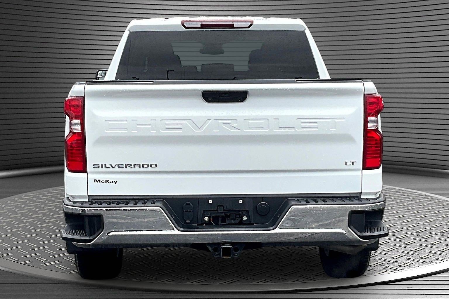 Used 2023 Chevrolet Silverado 1500 LT AWD/4WD image 5