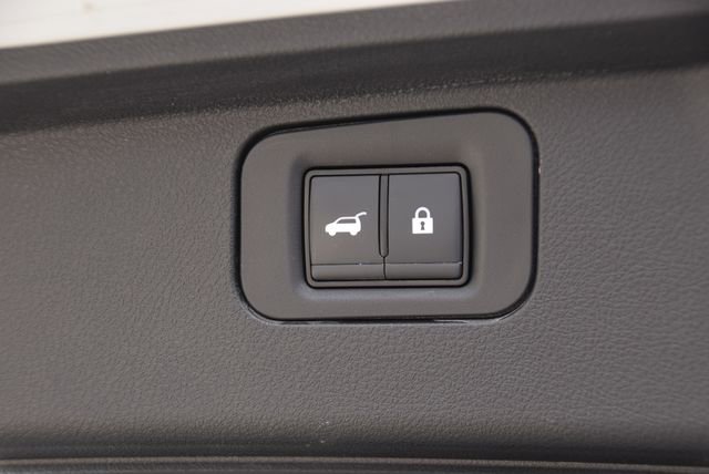 Certified 2025 INFINITI QX80 Sensory image 25