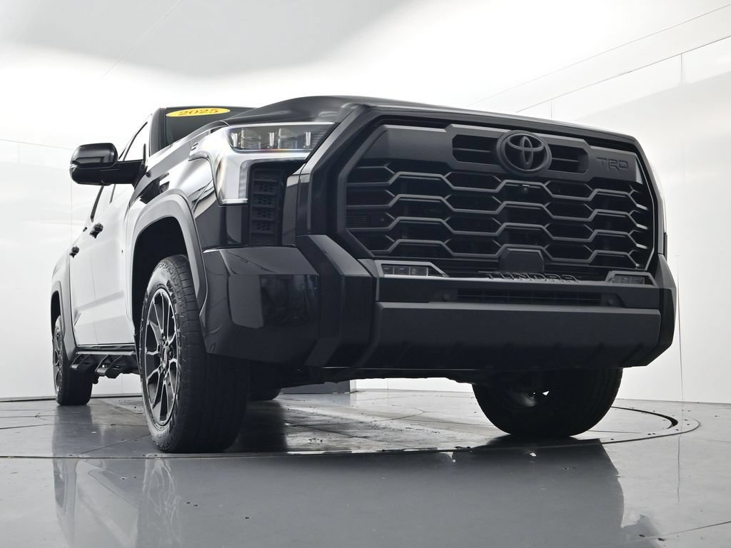 Used 2025 Toyota Tundra Limited w/ TRD Off-Road Package AWD/4WD image 49