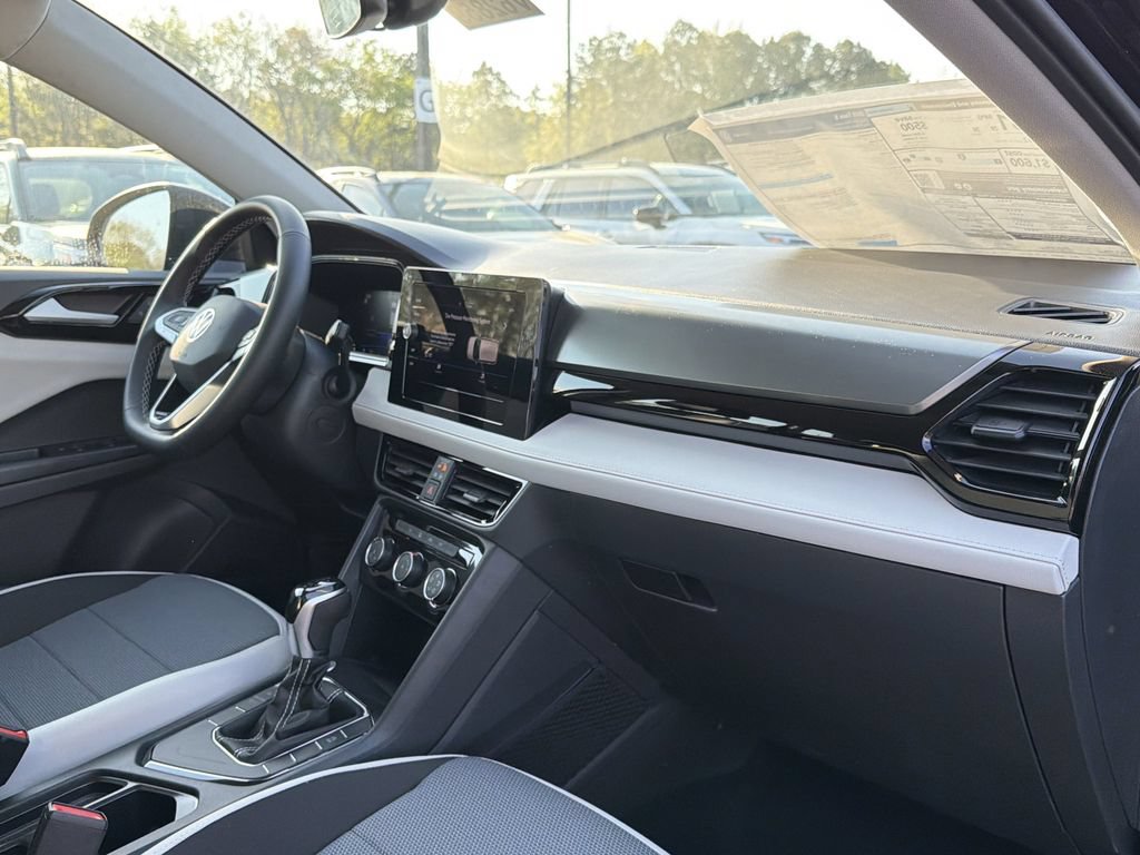 New 2026 Volkswagen Taos S FWD image 19