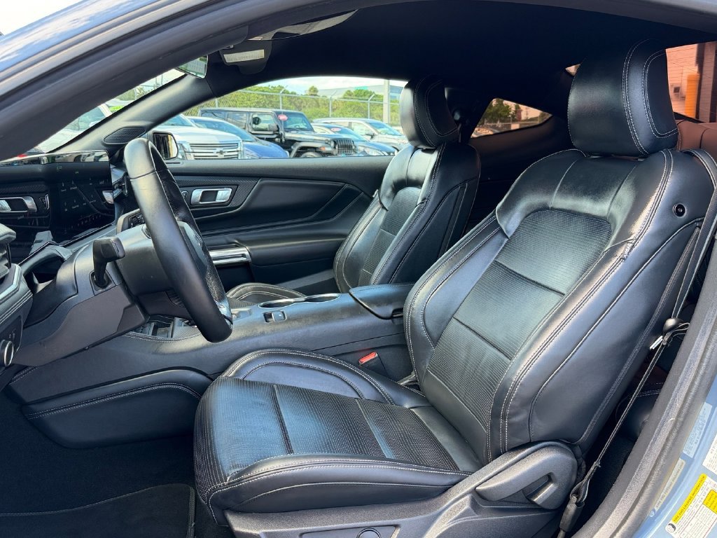 Used 2024 Ford Mustang Premium RWD image 10