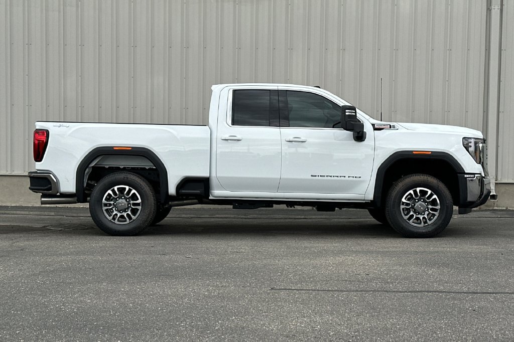 New 2026 GMC Sierra 2500 SLE w/ Preferred Package AWD/4WD image 11