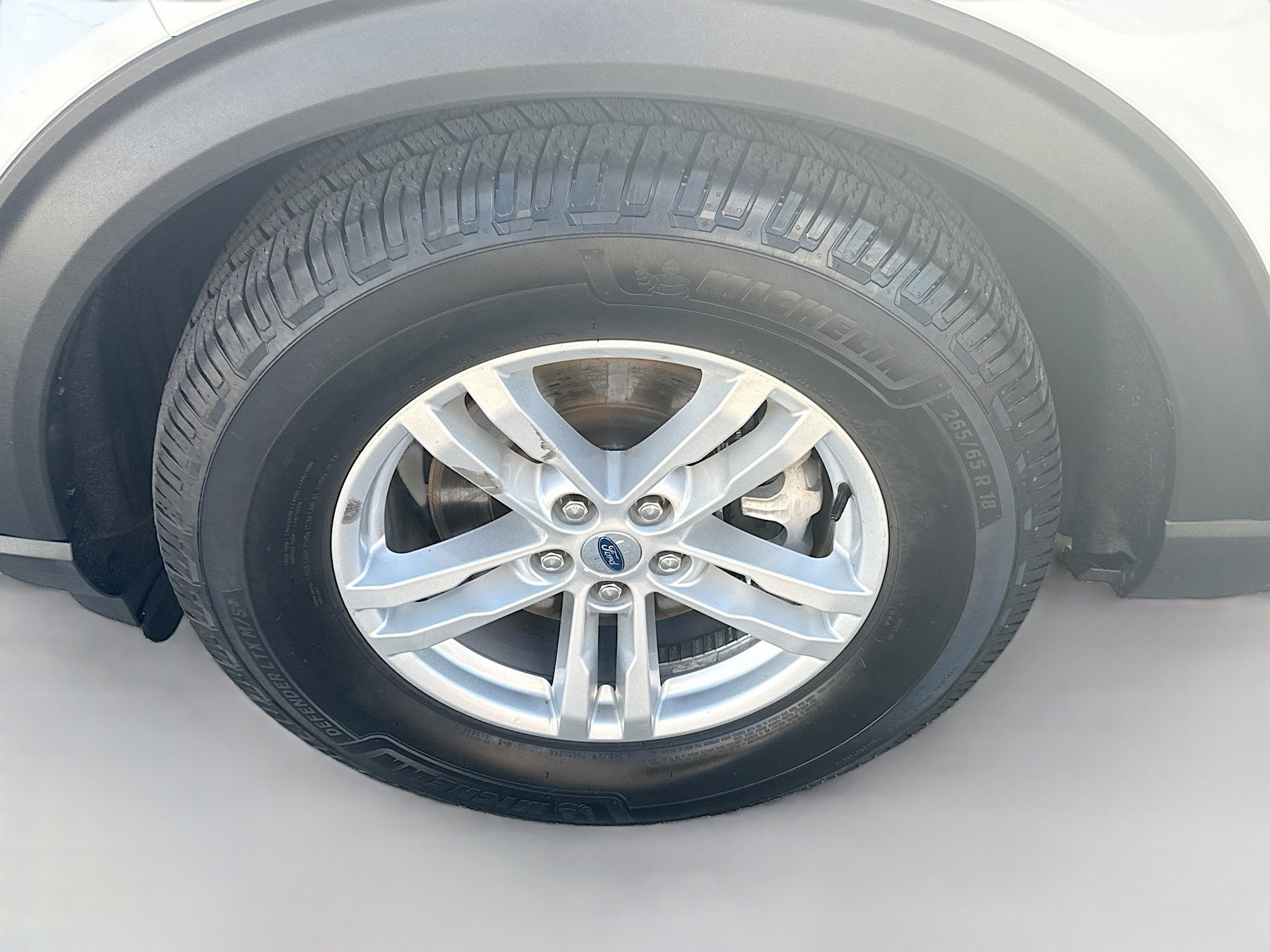 Used 2021 Ford Explorer XLT w/ Equipment Group 202A image 37