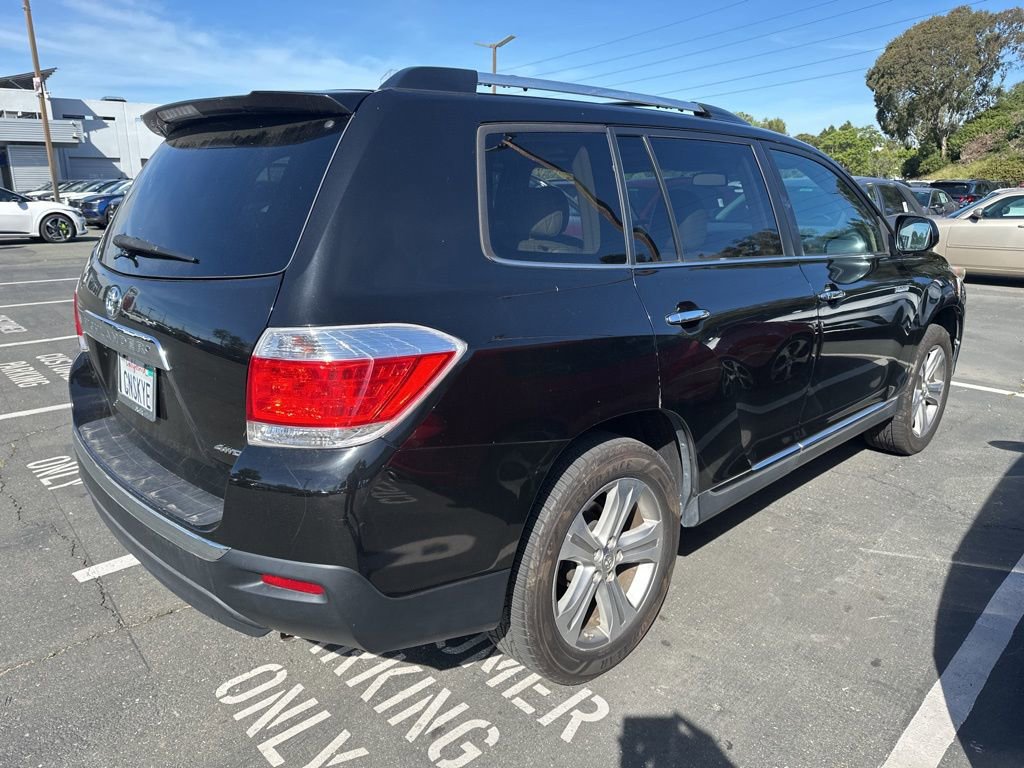 Used 2013 Toyota Highlander Limited image 4