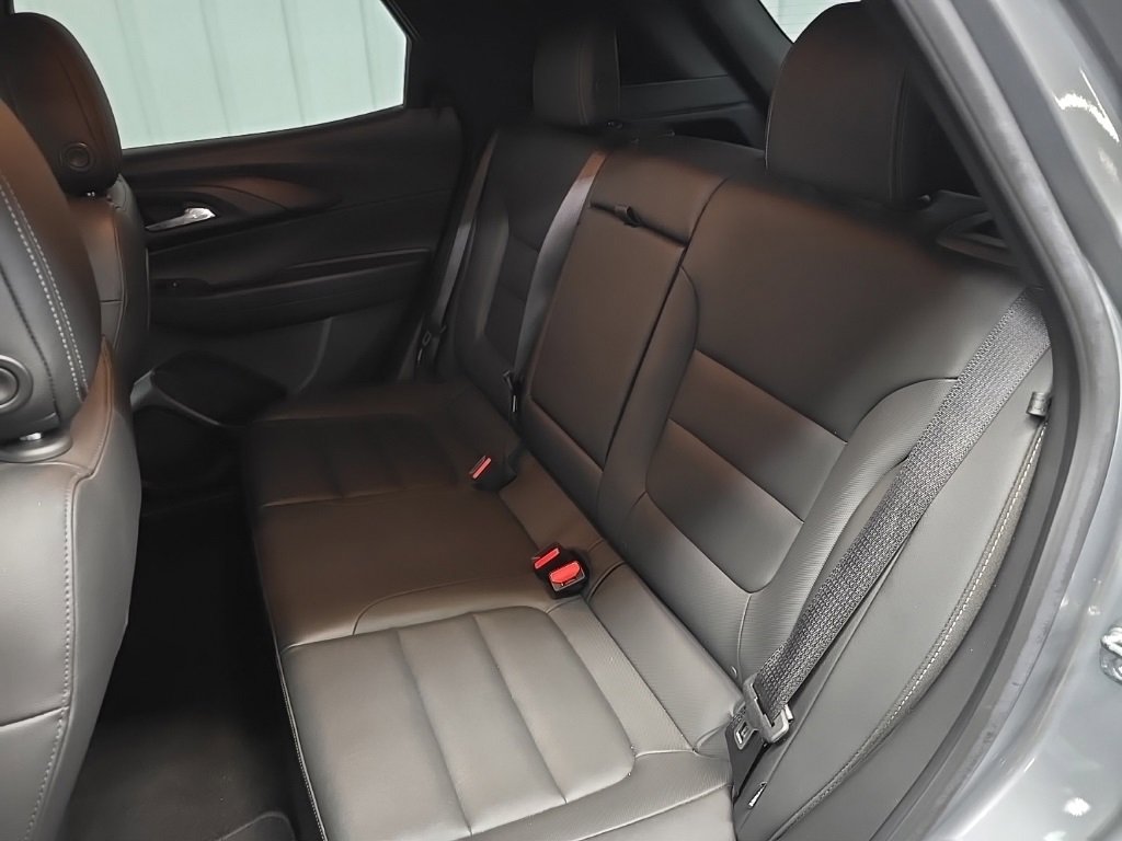 Used 2023 Chevrolet TrailBlazer ACTIV w/ Convenience Package image 31