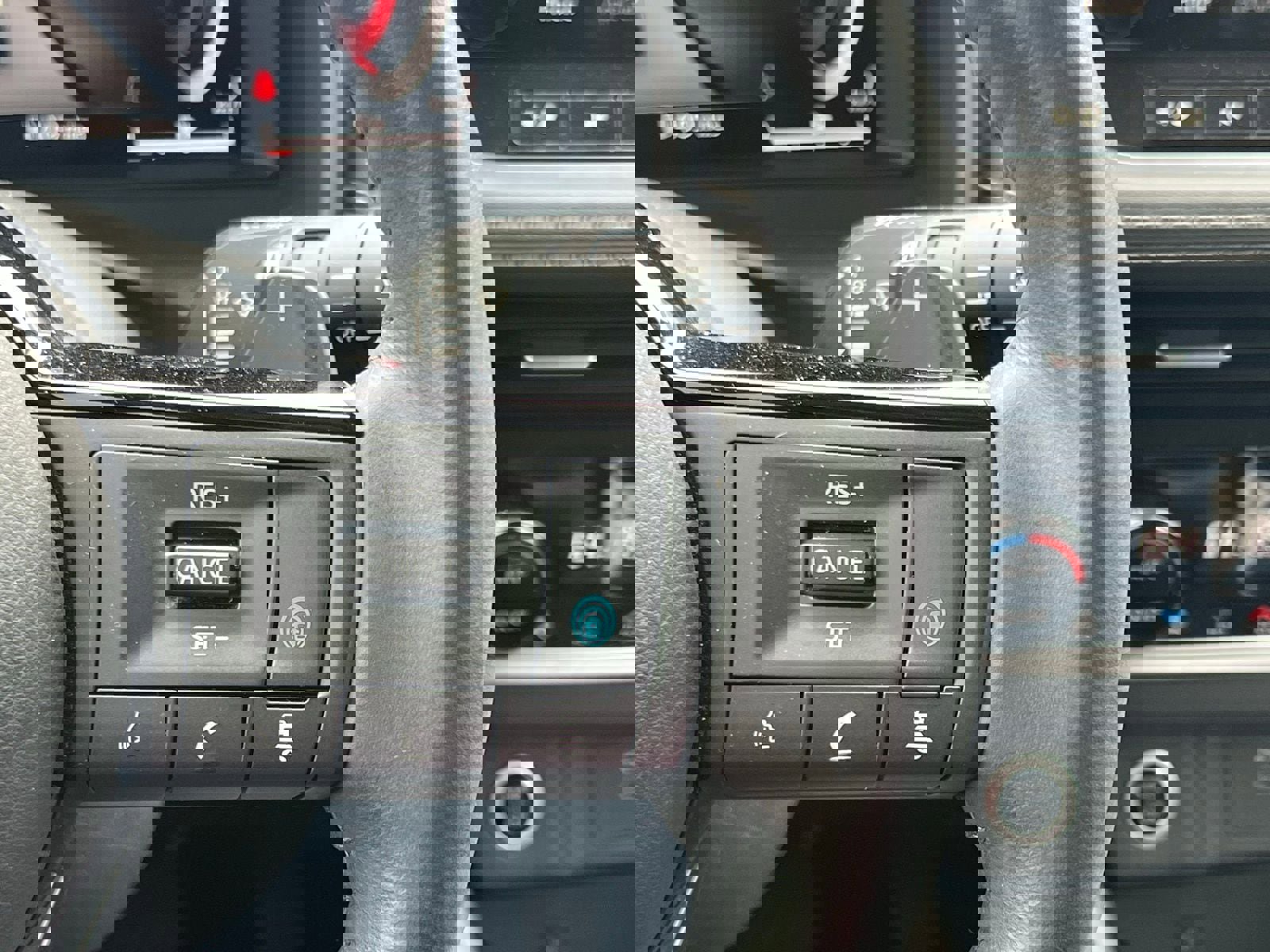 Used 2021 Nissan Rogue Platinum image 30