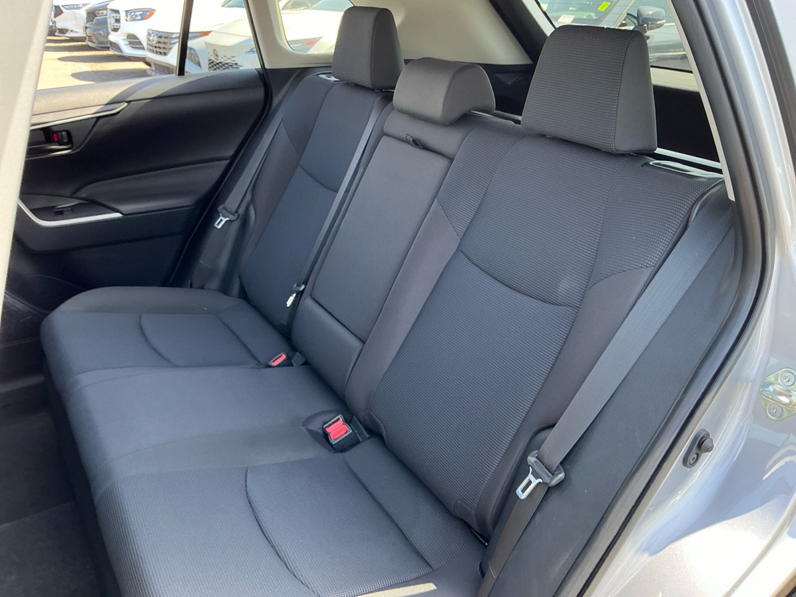 Used 2025 Toyota RAV4 LE AWD/4WD image 19