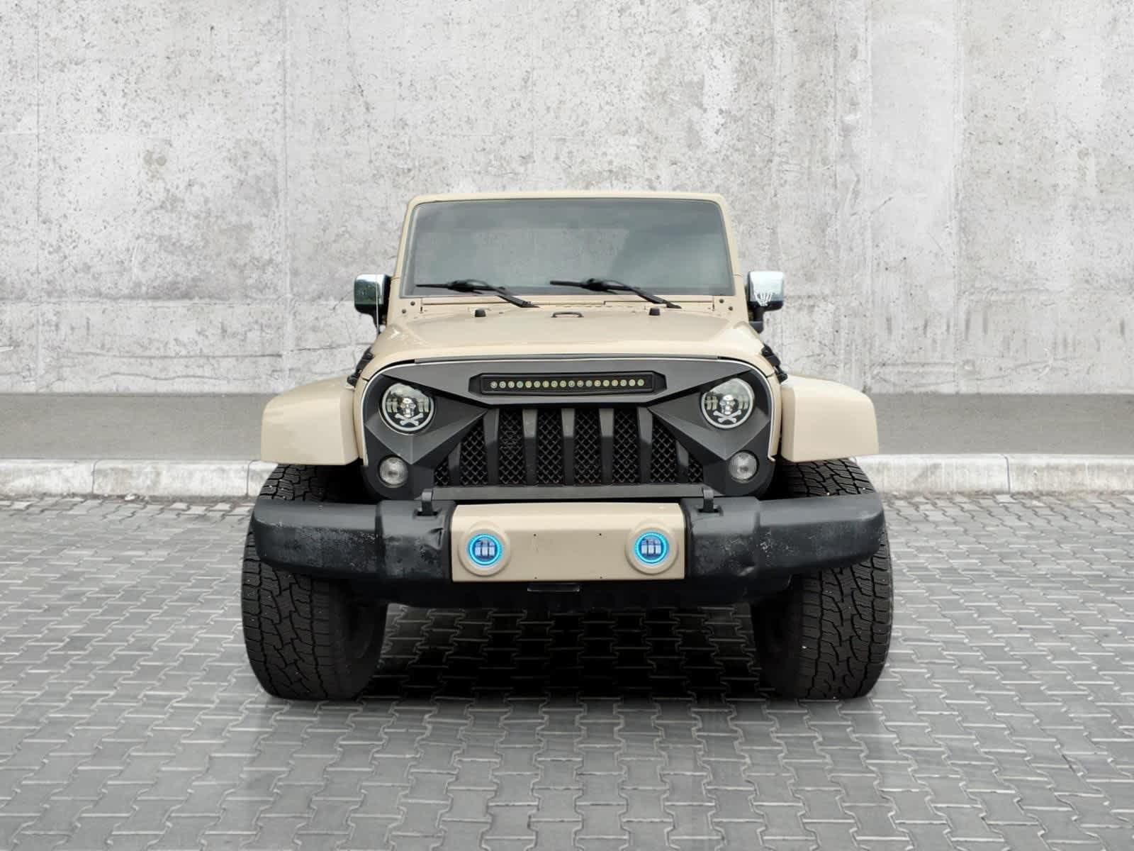 Used 2016 Jeep Wrangler Unlimited Sahara w/ Mopar Chrome Edition Group AWD/4WD image 3