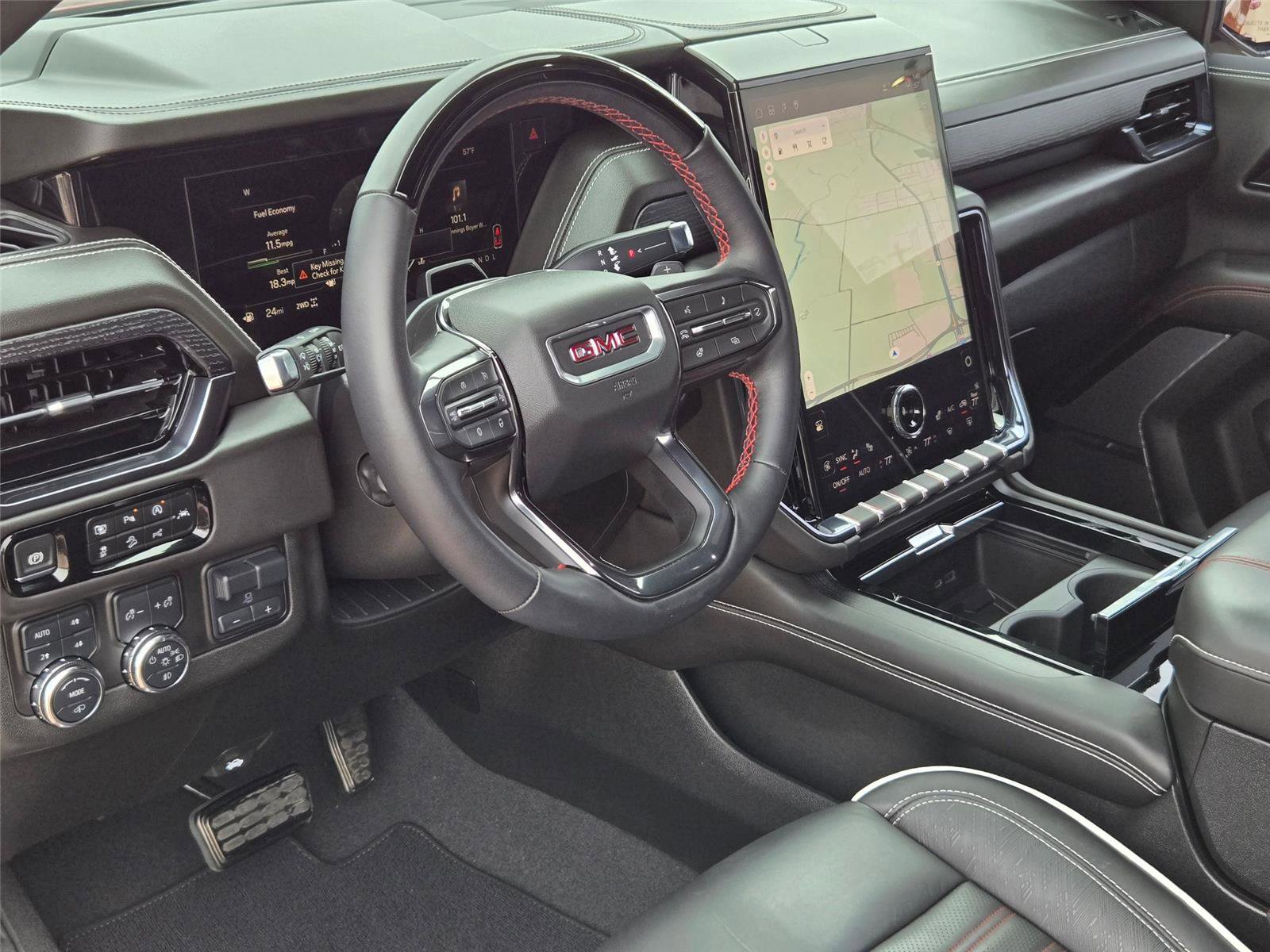 Used 2025 GMC Yukon AT4 Ultimate AWD/4WD image 10