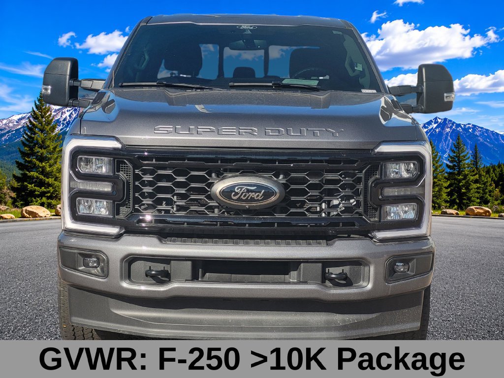 Certified 2025 Ford F250 XLT w/ Black Appearance Package AWD/4WD image 8
