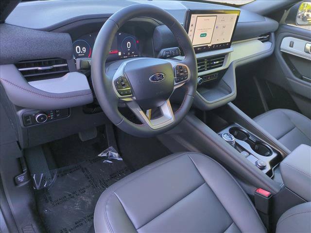 New 2027 Ford Explorer Active w/ Active Comfort Package AWD/4WD image 3