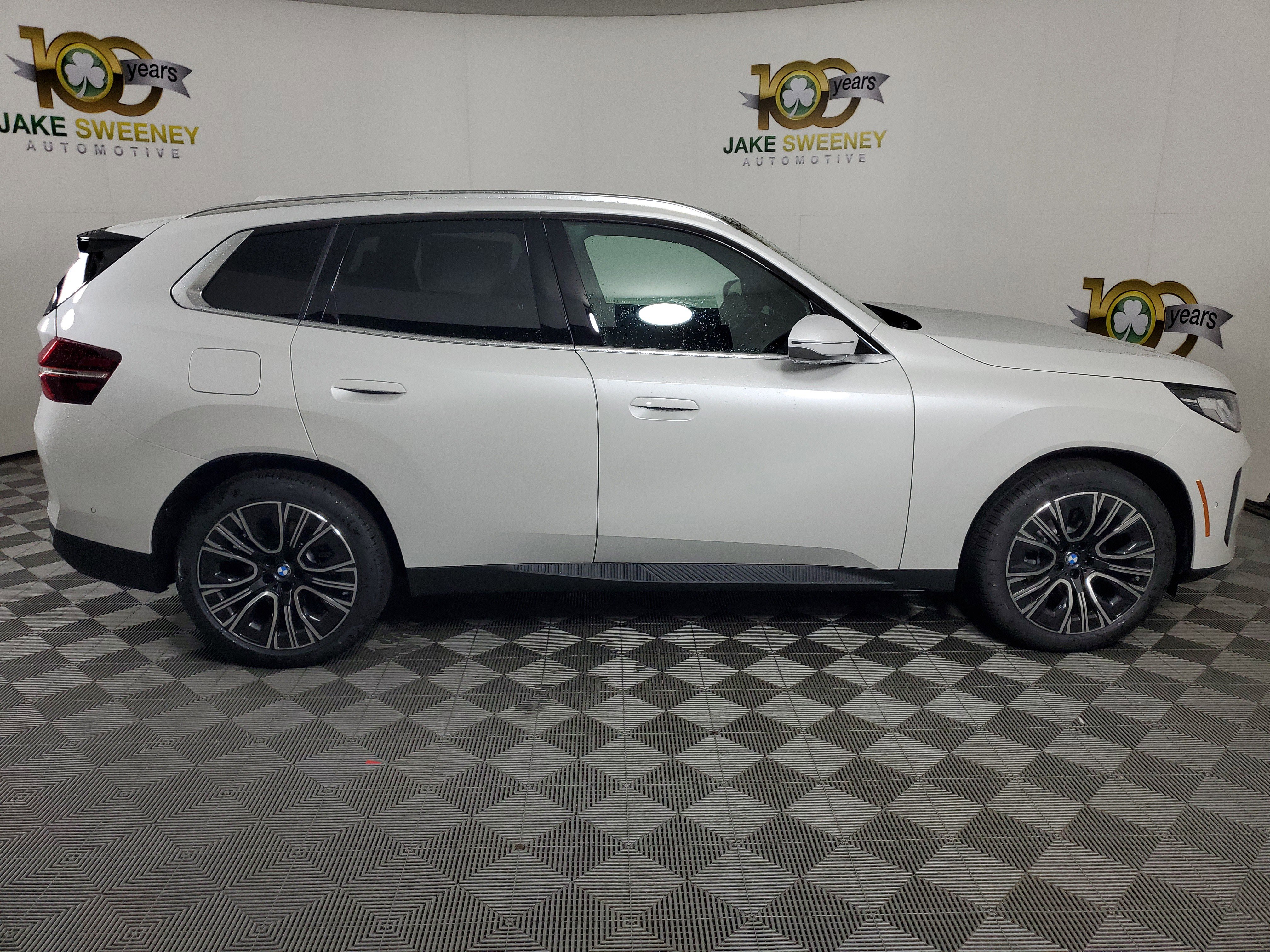 Certified 2025 BMW X3 xDrive30i image 8