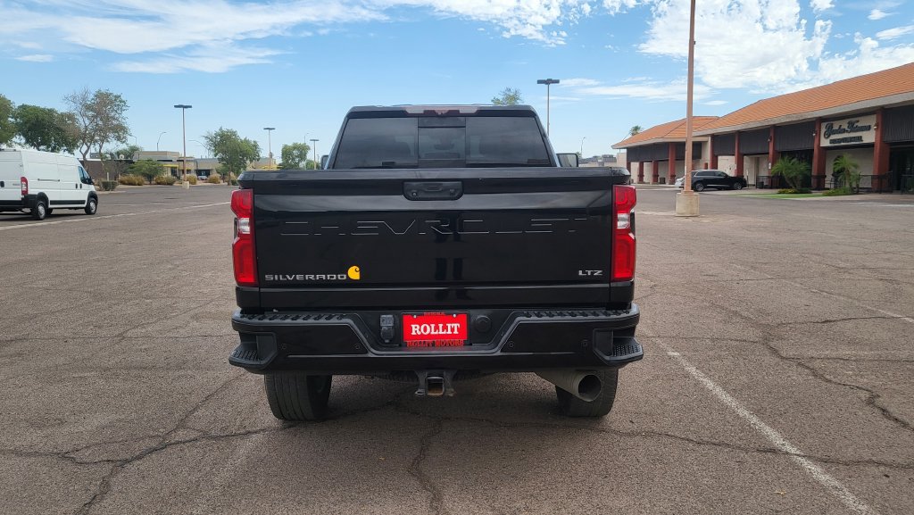 Used 2021 Chevrolet Silverado 2500 LTZ w/ Carhartt Edition AWD/4WD image 8