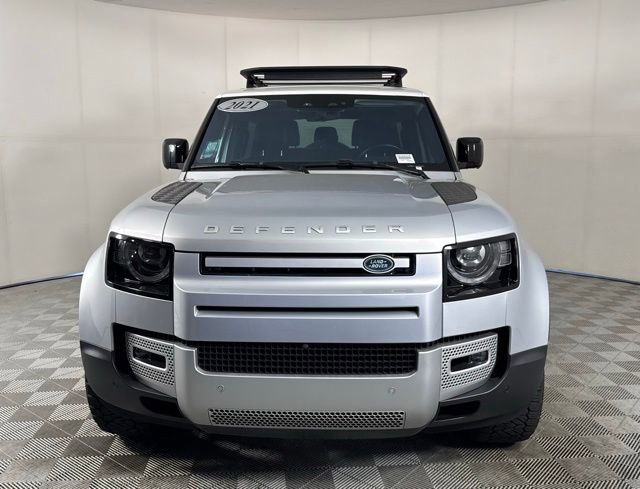 Used 2021 Land Rover Defender 90 First Edition image 11