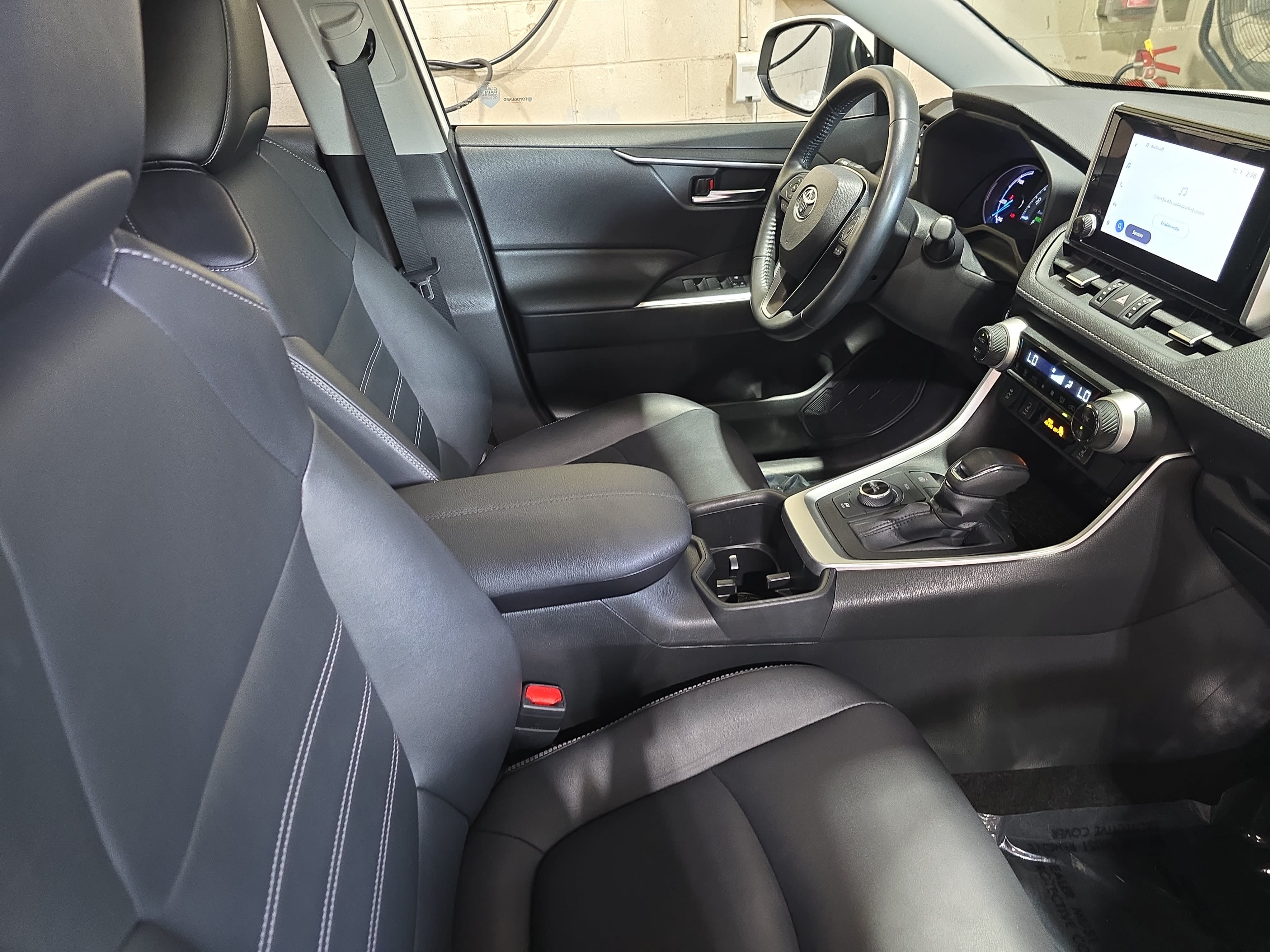 Used 2024 Toyota RAV4 XLE Premium w/ Weather Package AWD/4WD image 10