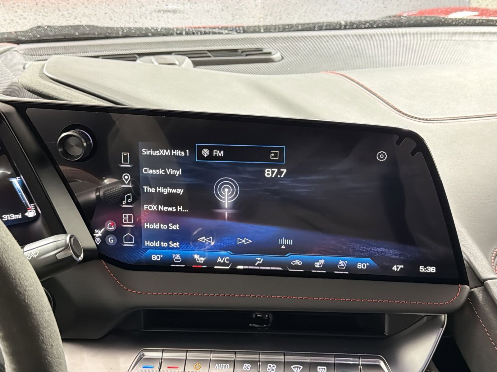 New 2026 Chevrolet Corvette Stingray Premium Cpe w/ Z51 Performance Package image 18