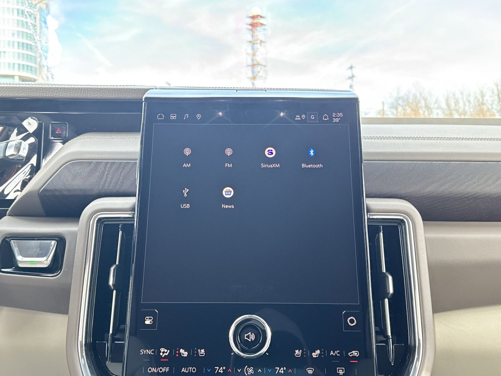 New 2026 GMC Yukon XL Denali w/ LPO, Floor Liner Package image 18