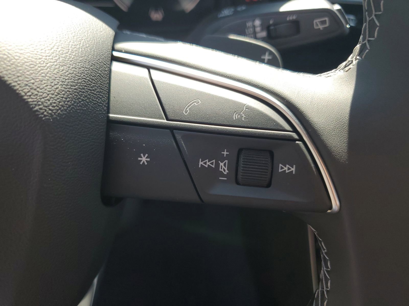 New 2026 Audi Q7 2.0T Premium image 32