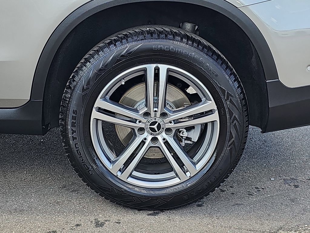 Used 2022 Mercedes-Benz GLC 300 image 35