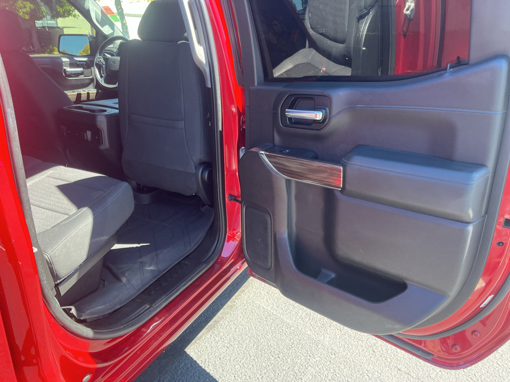 Used 2021 Chevrolet Silverado 1500 RST w/ Safety Package AWD/4WD image 32