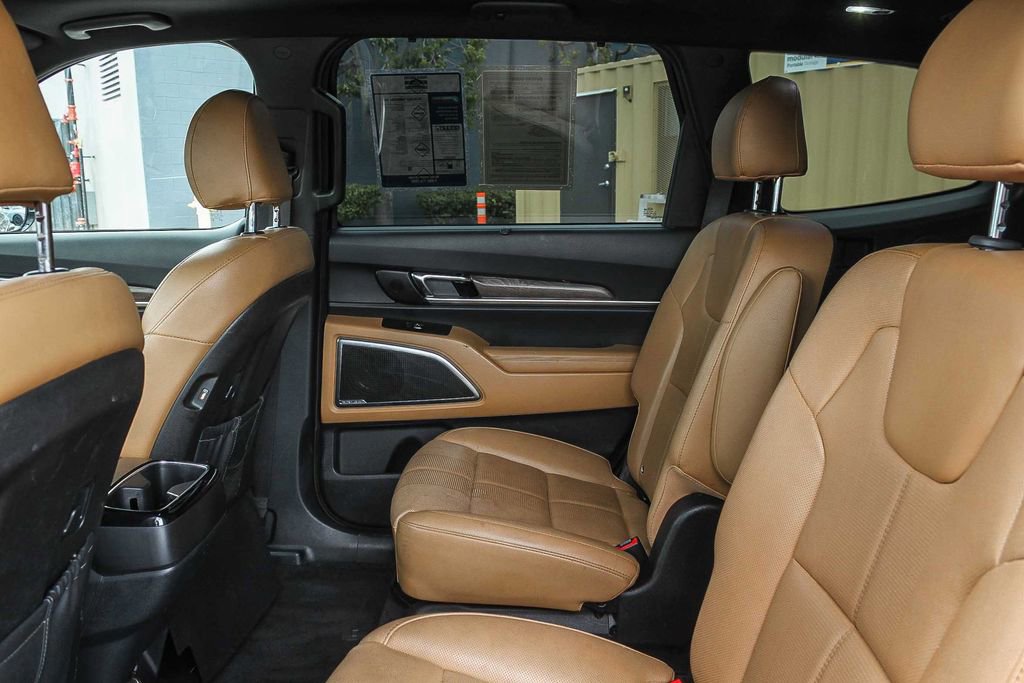 Used 2020 Kia Telluride SX w/ Towing Package AWD/4WD image 23