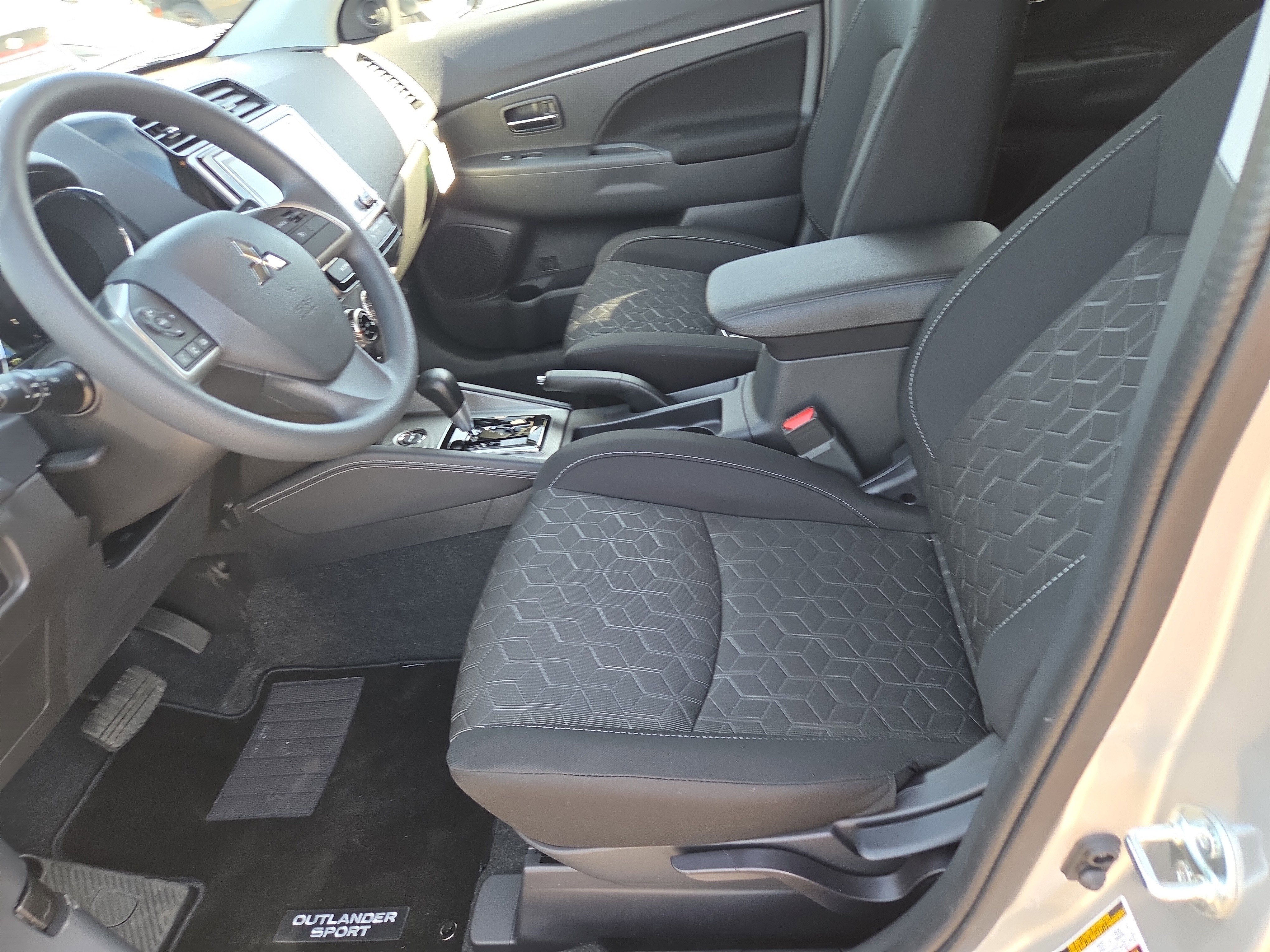 New 2026 Mitsubishi Outlander Sport ES AWD/4WD image 4