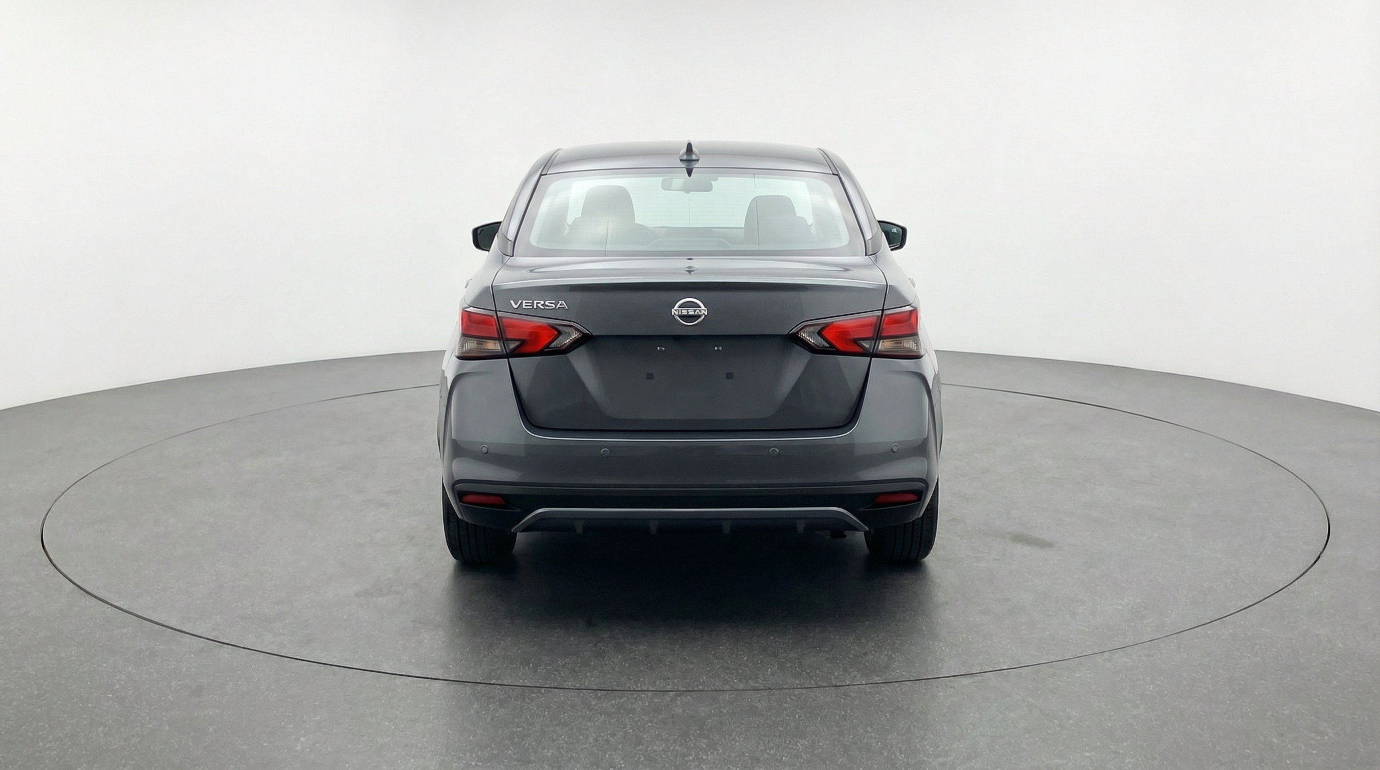 Used 2025 Nissan Versa SV FWD image 7