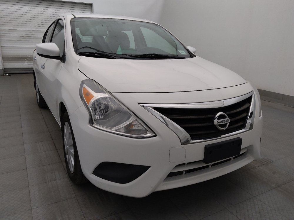 Used 2017 Nissan Versa SV FWD image 13