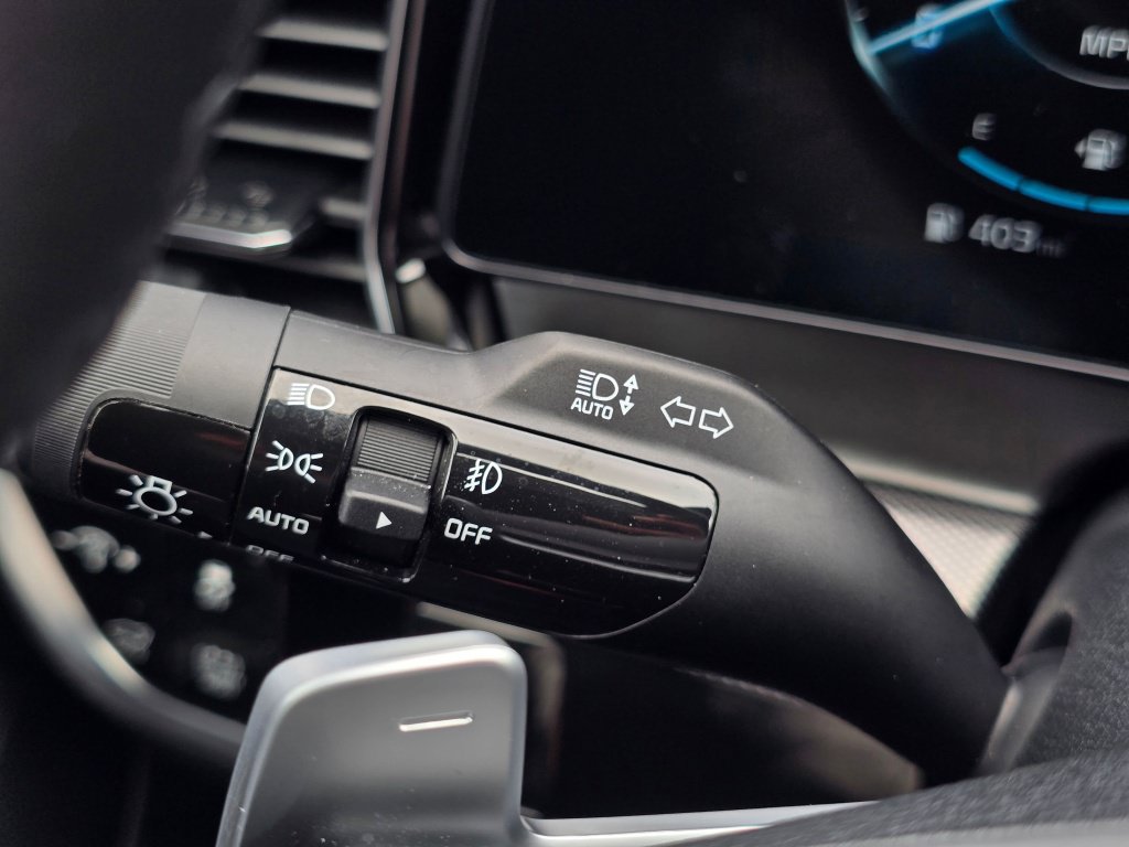 Used 2025 Kia Sportage SX Prestige AWD/4WD image 41