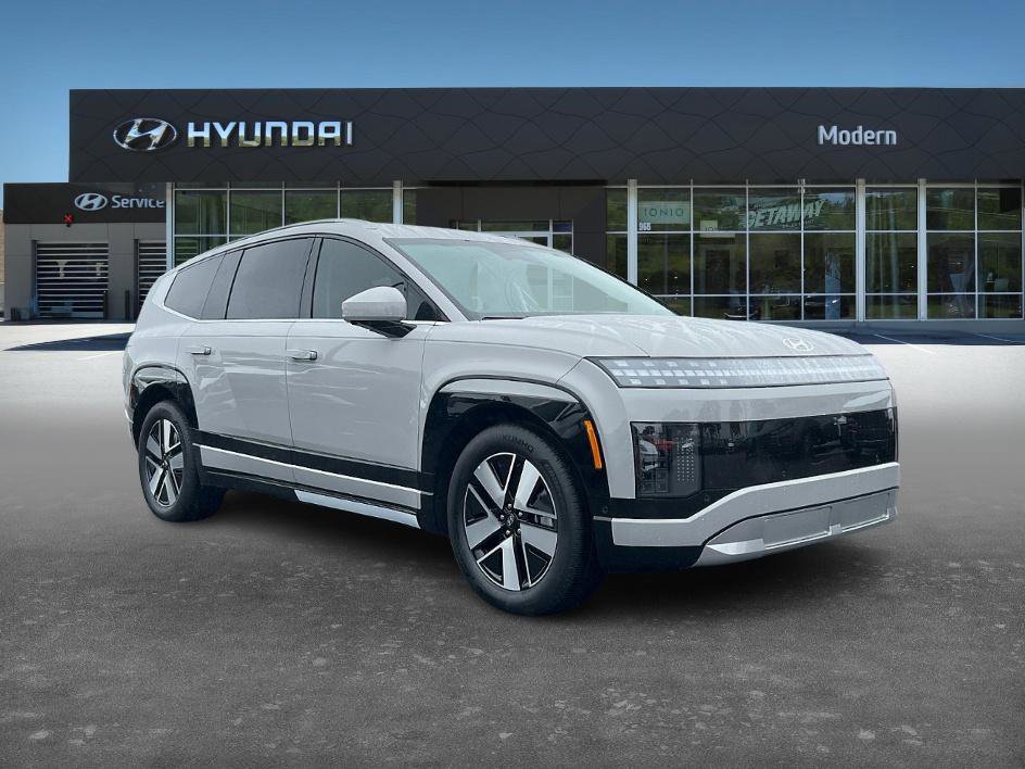 New 2026 Hyundai Ioniq 9 SEL image 2