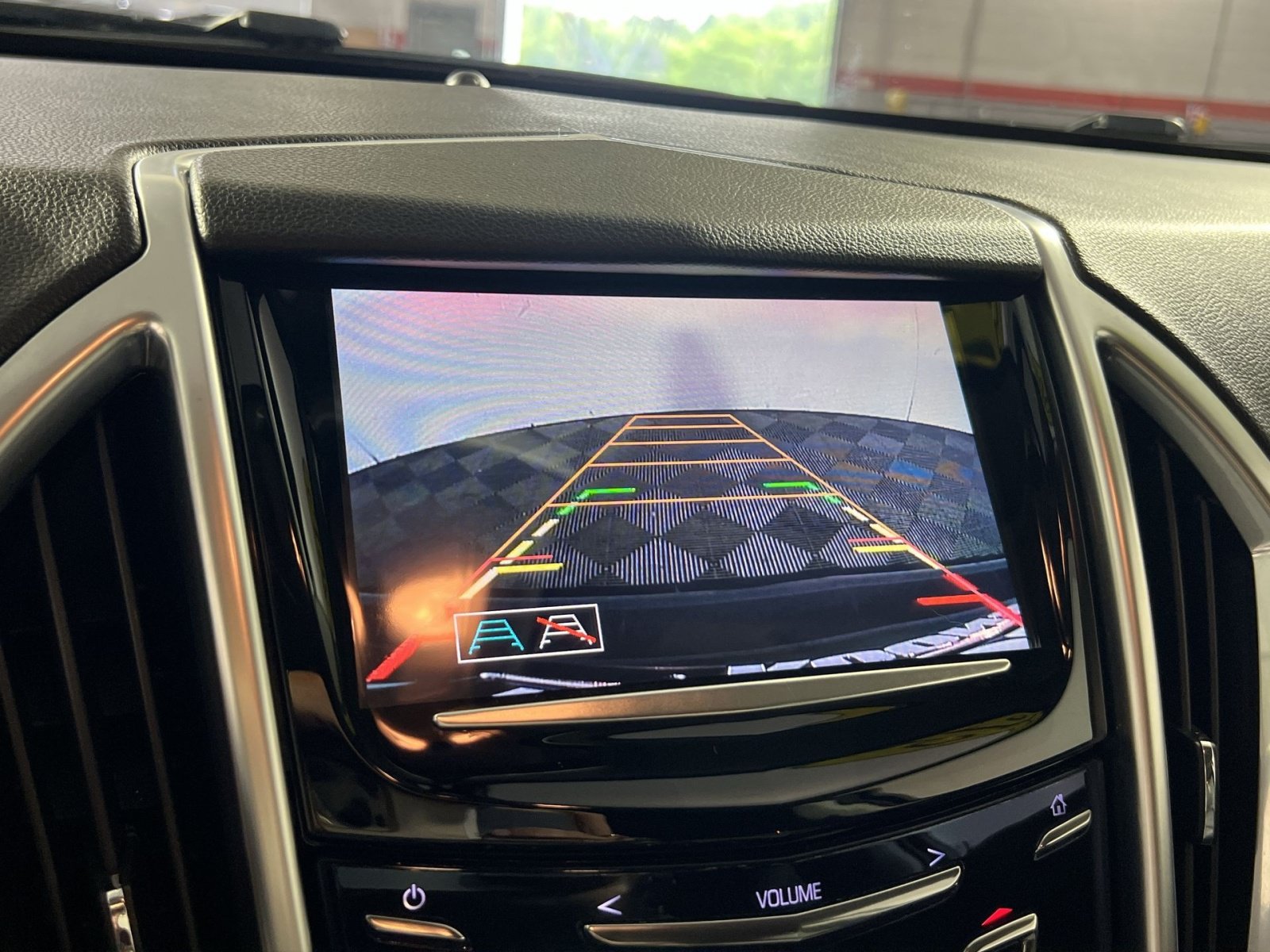 Used 2015 Cadillac SRX FWD image 20