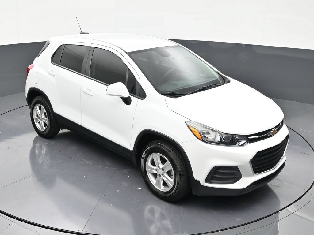Used 2021 Chevrolet Trax LS AWD/4WD image 18