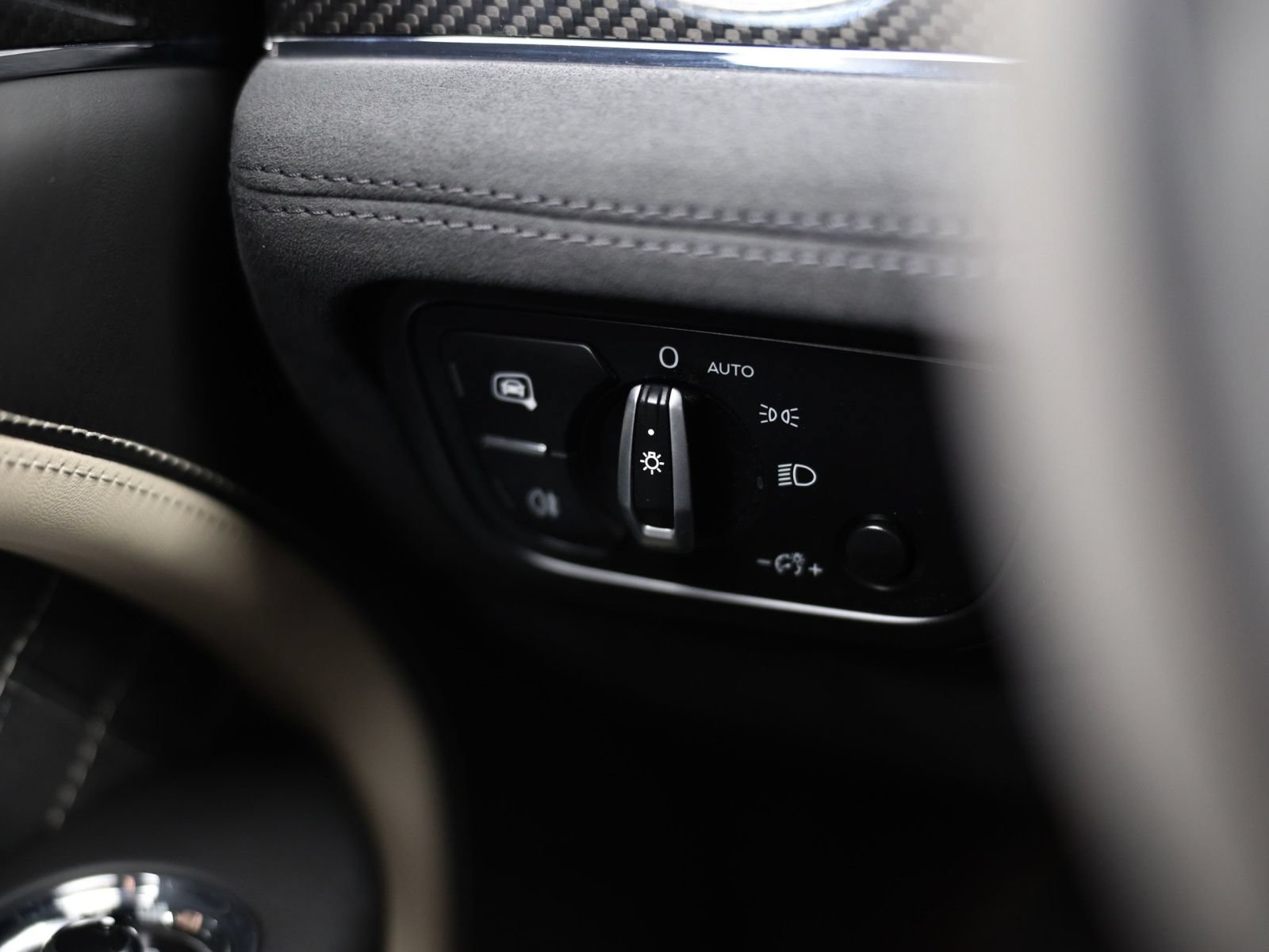 Used 2021 Bentley Bentayga Speed AWD/4WD image 43