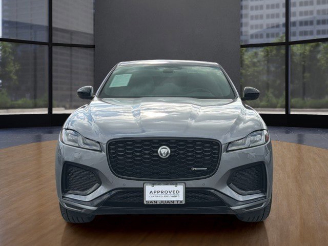 Used 2025 Jaguar F-PACE R-Dynamic S AWD/4WD image 47