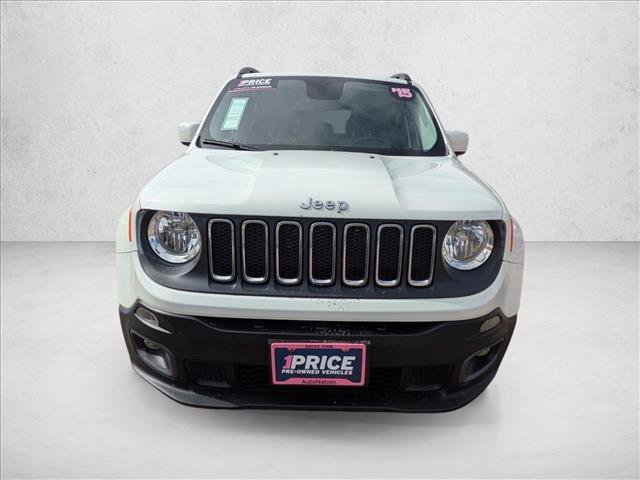 Used 2015 Jeep Renegade Latitude w/ Cold Weather Group video 2