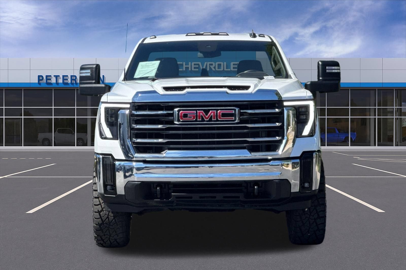 Used 2024 GMC Sierra 3500 SLE w/ SLE Convenience Package AWD/4WD image 9