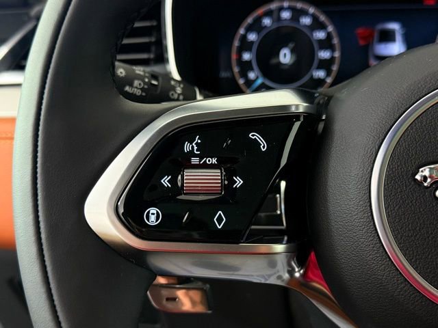 New 2026 Jaguar F-PACE R-Dynamic S image 22