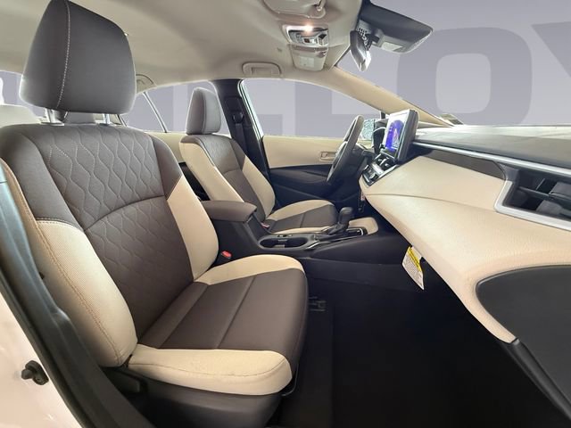 Used 2025 Toyota Corolla LE image 17
