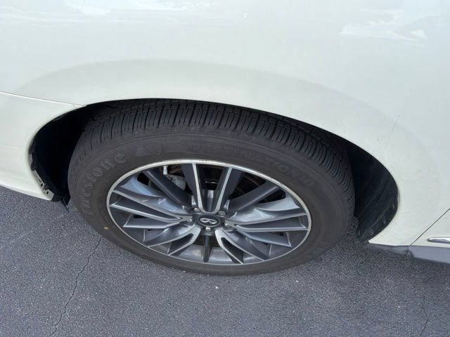 Used 2017 INFINITI QX60 Luxe w/ Deluxe Technology Package AWD/4WD image 9