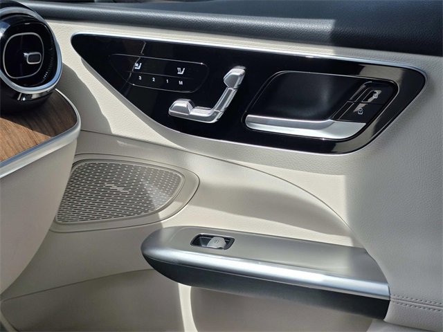 Used 2024 Mercedes-Benz C 300 Sedan image 18